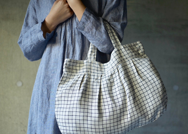 carry-all totes for safe summer trips