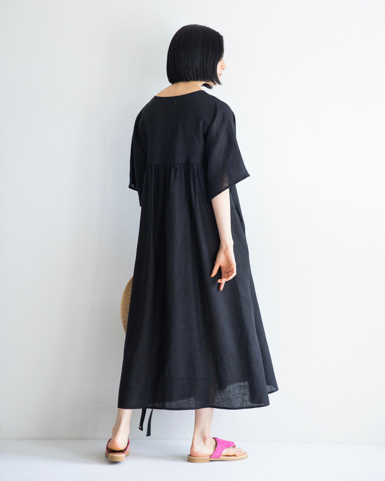 Haruka Dress: Black