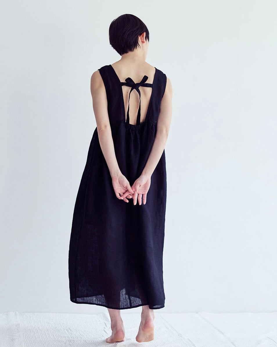 Nora Dress: Black