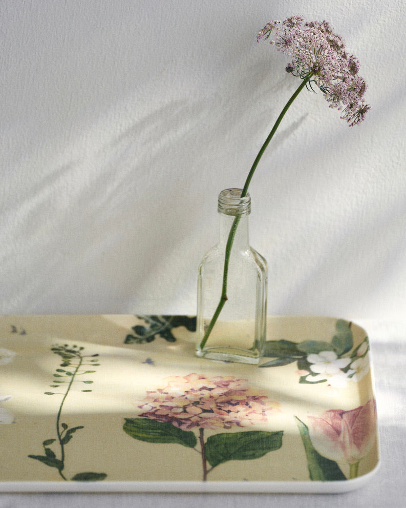Linen Tray Medium: Misato Ogihara: Botanical