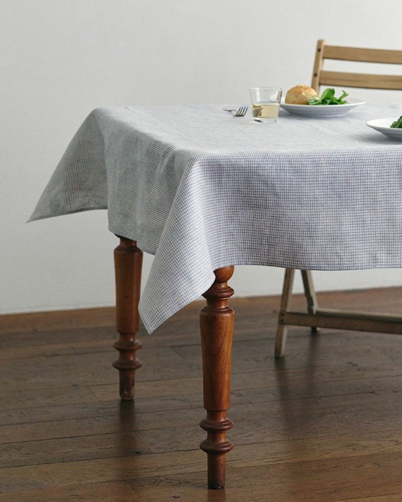 Tablecloth: Ethan