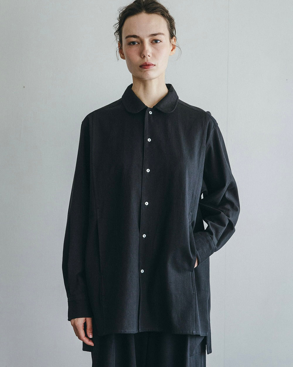 Devika Shirt: Washed Black