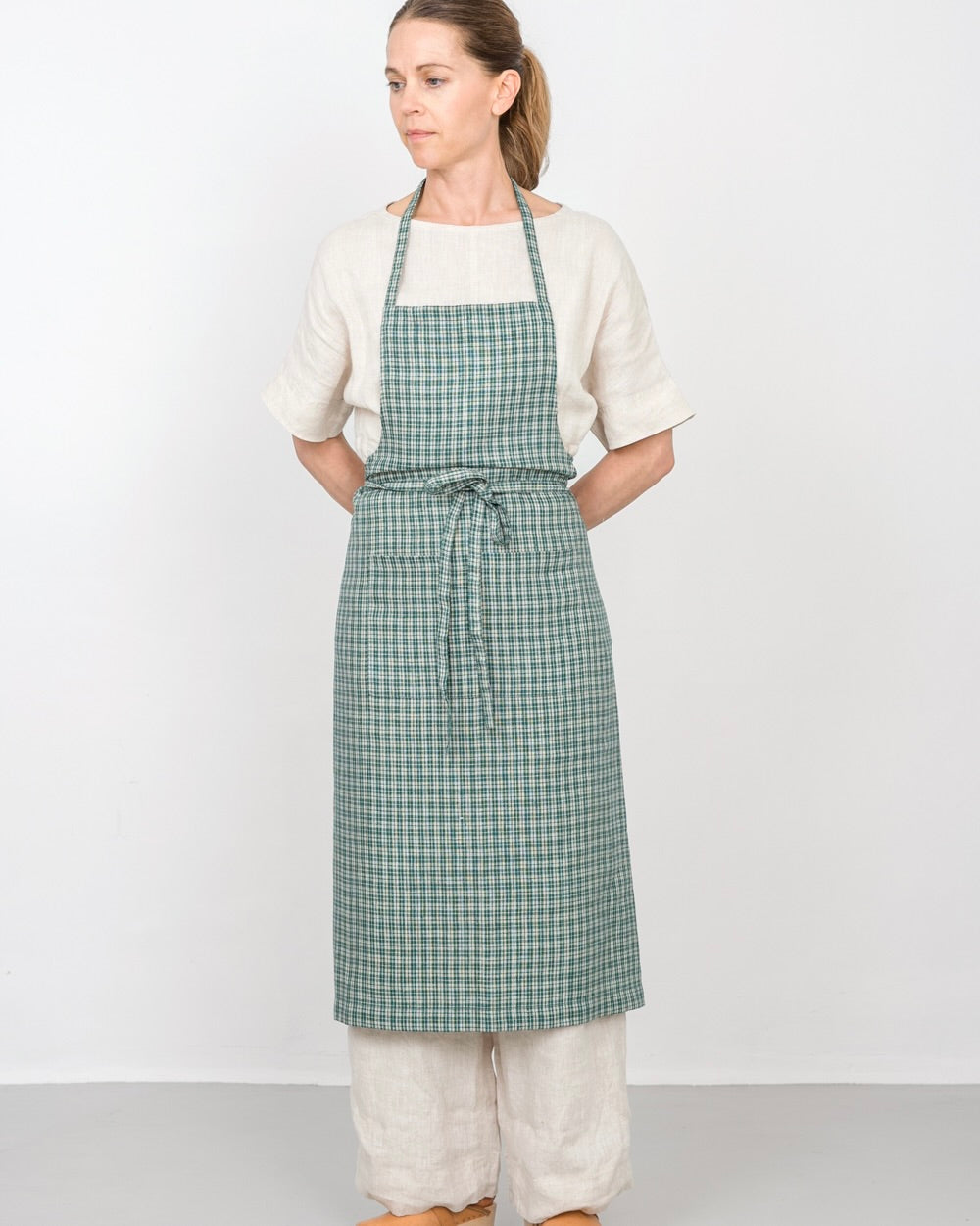 Full Apron: Jessie