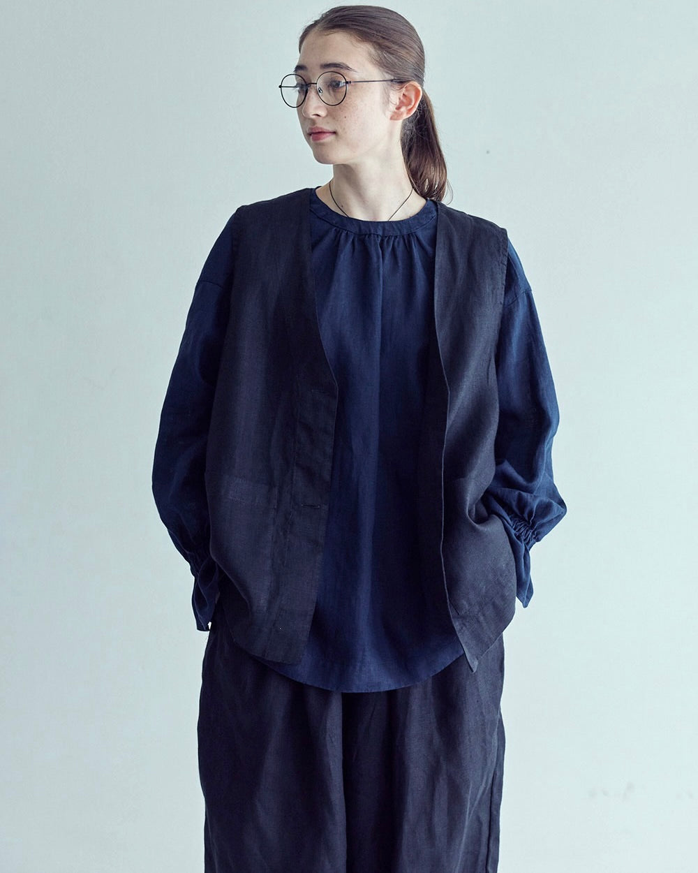 Owen Gillet: Black