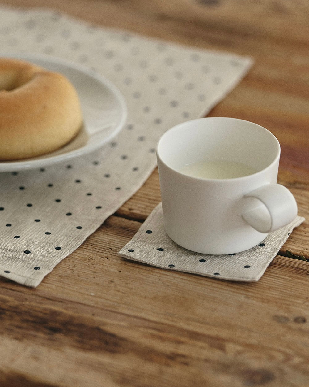 Coasters: Natural Dot