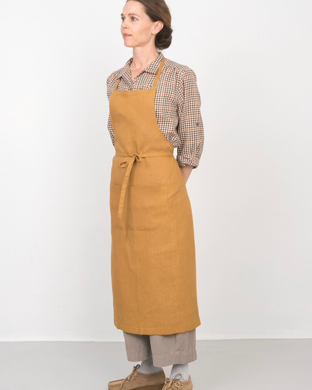 Full Apron: Caramel