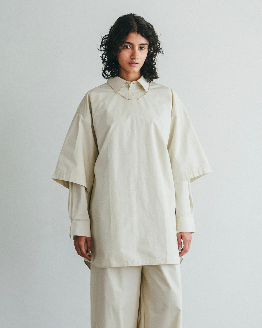 Subash Top: Oyster