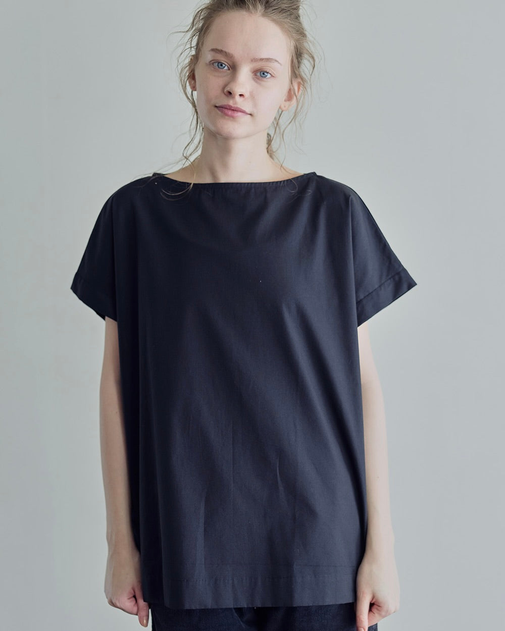 Thaili Top: Black