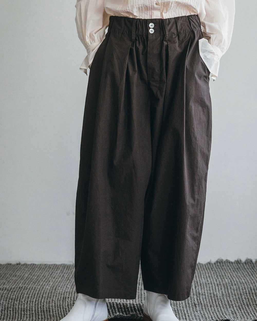 Mahabu Pant: Dark Burgundy