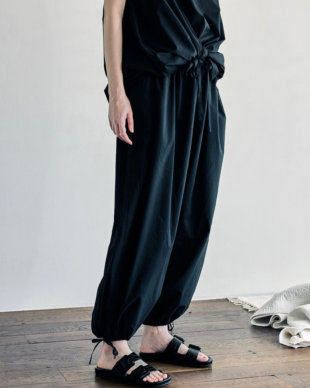 Terri Pant: Dark Navy