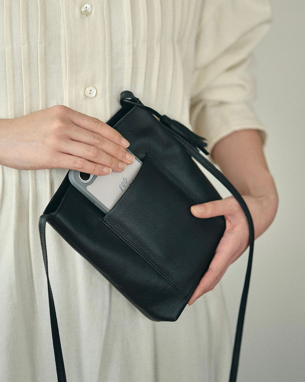 Lino Shoulder Bag