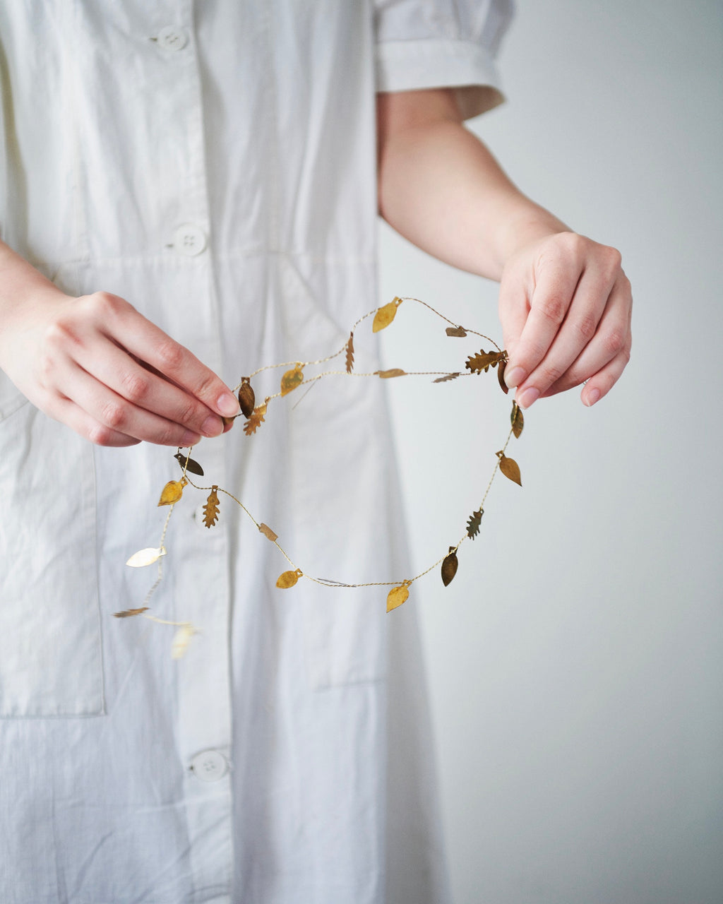 Brass Garland: Leaf