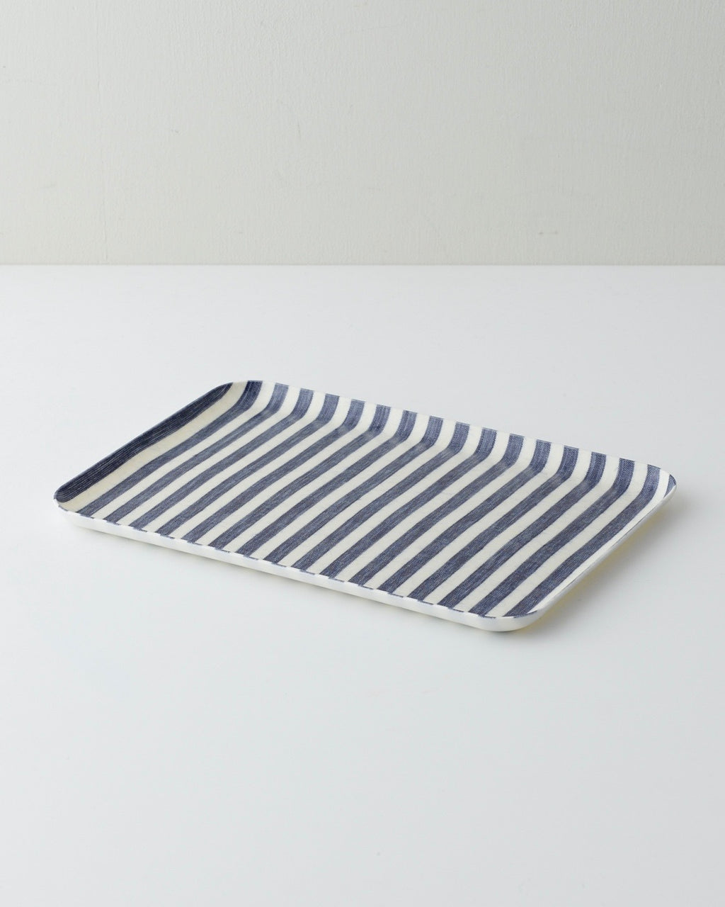 Linen Tray Medium: Blue White Stripe